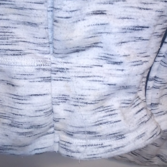 Danskin Now Workout Jacket - Size XL - Picture 3 of 9